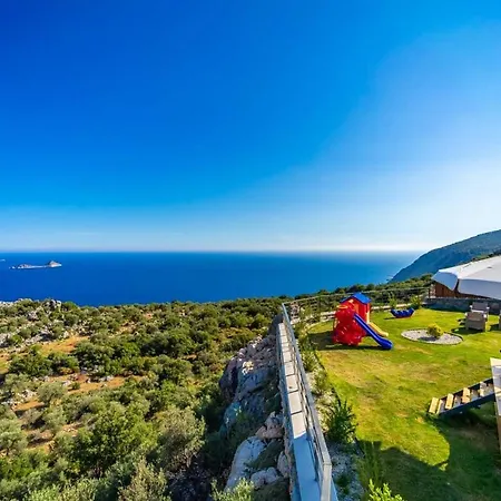 فيلة Kenan - Kalkan